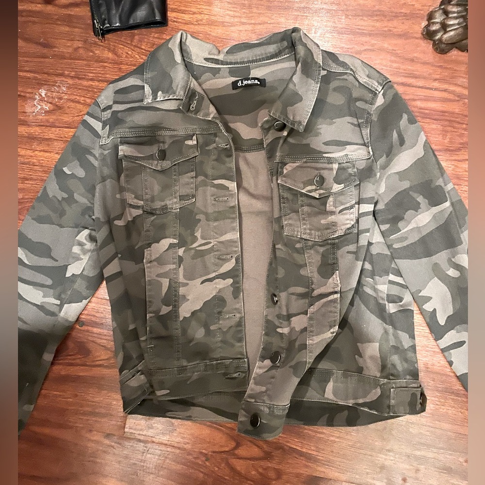 Light Camo Jacket